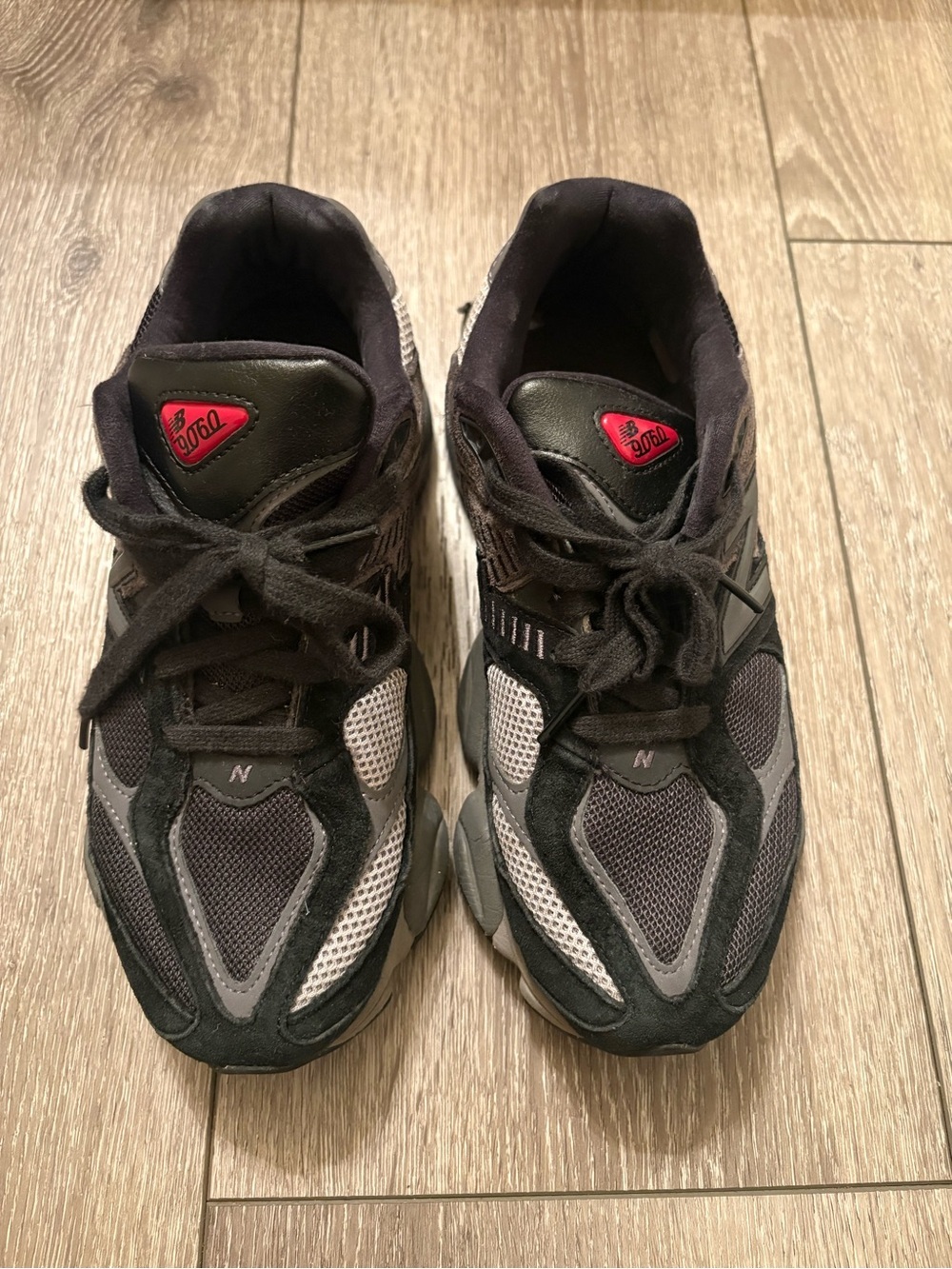 New Balance 9060 Black Gray Sneakers Men’s Size 6.5